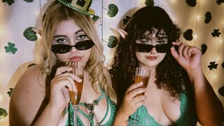 LillyandAbril