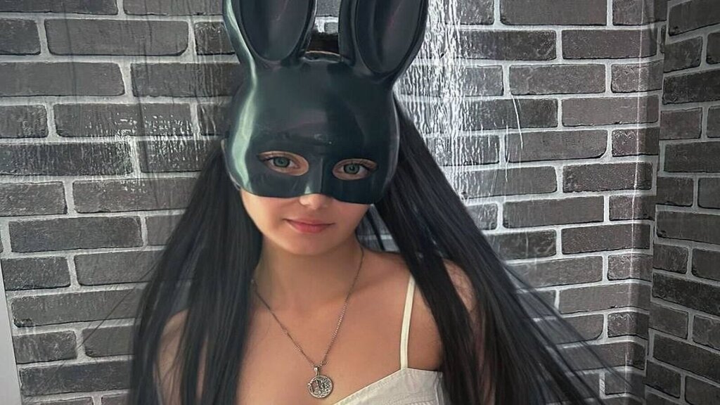 AngelaLucas