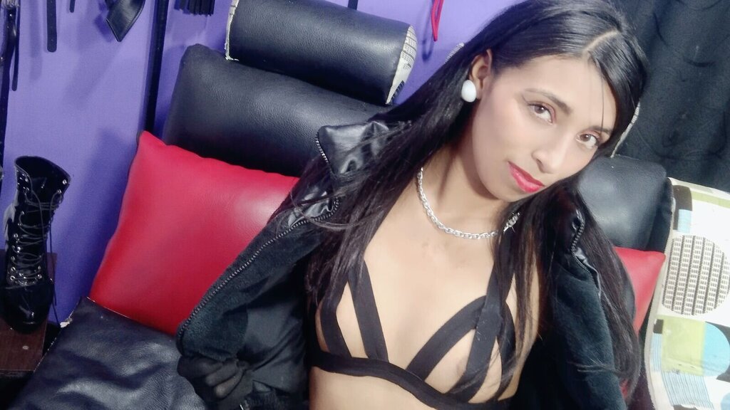 VanessaKelly